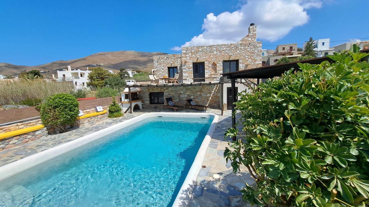 Villa Camellia Liaropá Extérieur photo